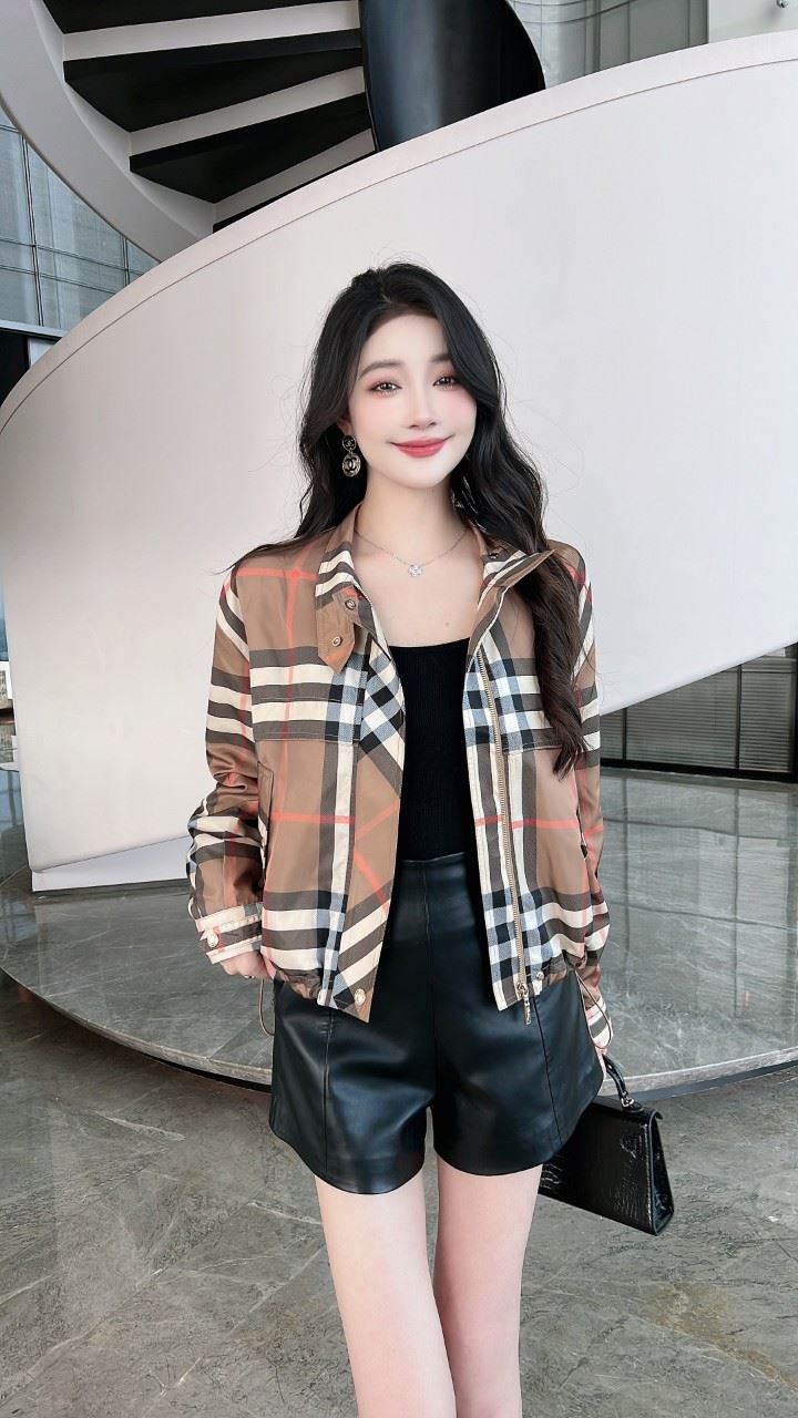 Burberry Outwear